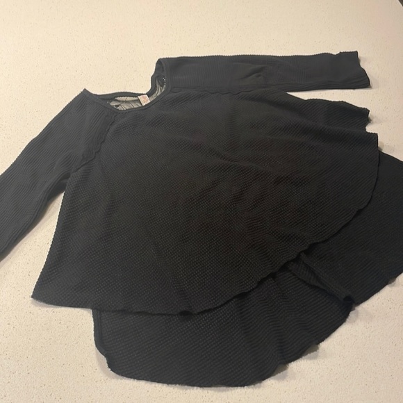 Free People Sweaters - Free People knit sweater womens size S.